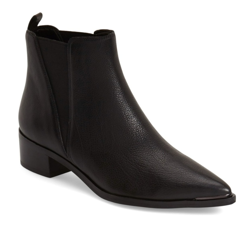 Gently Worn Yale Booties